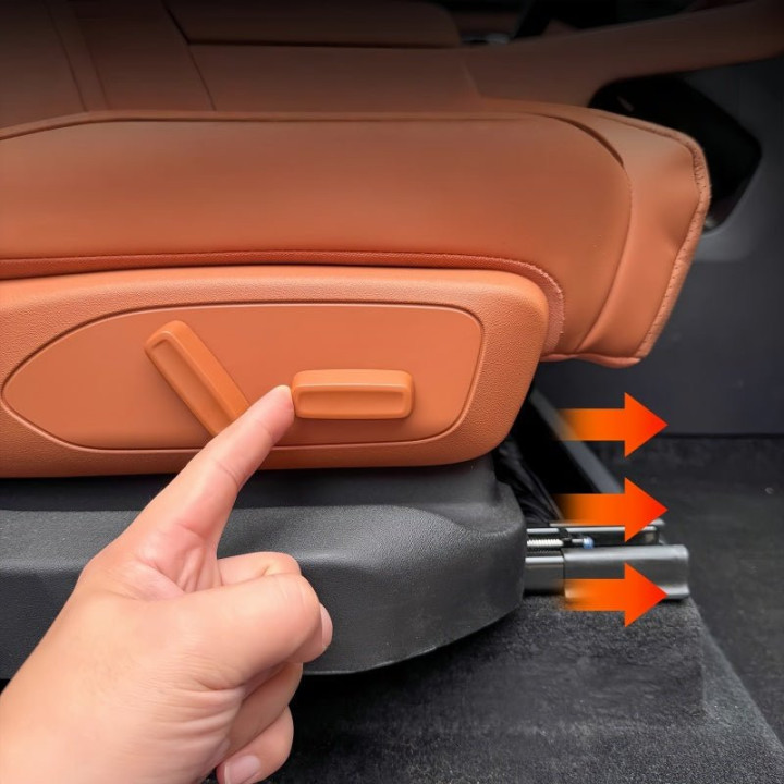 Front Under Seat Storage Box for Leapmotor C10