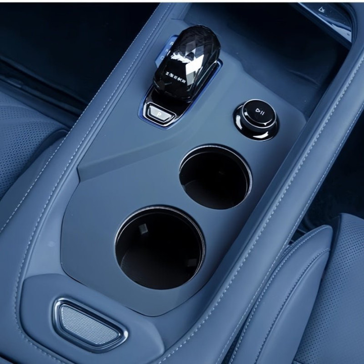 Non-Slip Silicone Tray for Center Console for ZEEKR 001