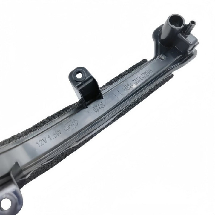 Genuine BYD Seal U/Sealion 6 Mirror Turn Signals