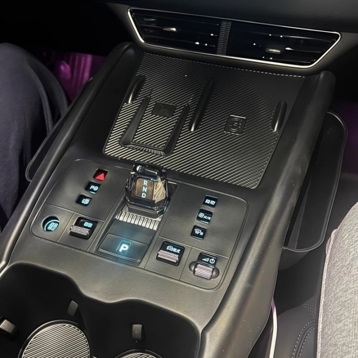 Full-Cover Silicone Console Mat for BYD Sealion 7