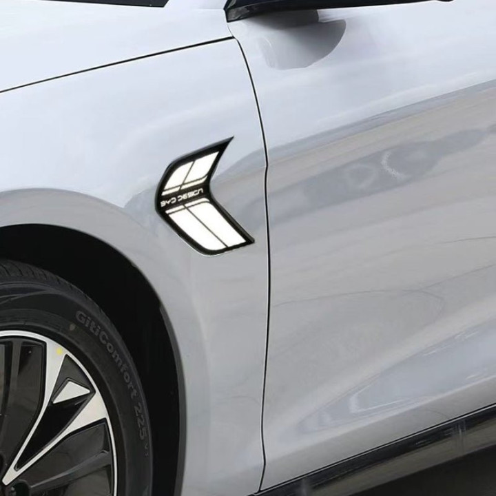 For BYD SEAL Leaf Board Two-Color Turn Signal