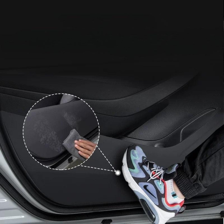 Car Door Sill Protectors and Door Kick Plate for Geely