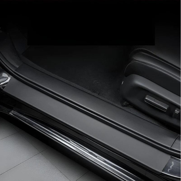 Car Door Sill Protectors and Anti-kick Mat for Geely