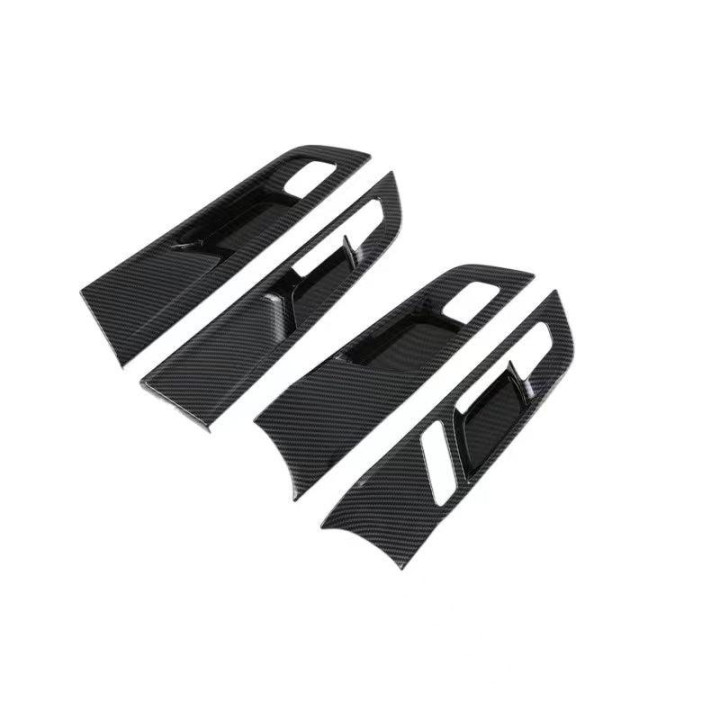 Naklejki na wnęki klamek wewnętrznych carbon do MG4 – zdjęcie 6