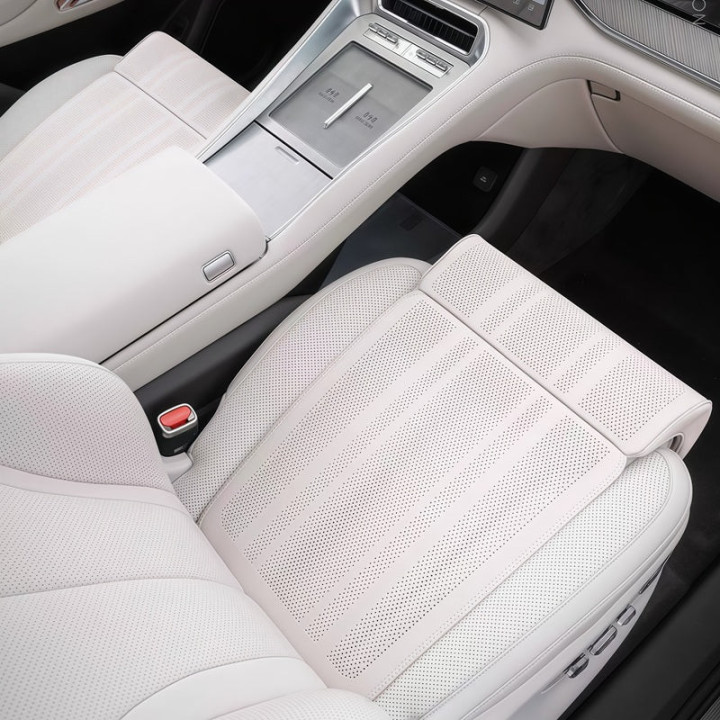 Skórzana poduszka pod kolano do BYD – zdjęcie 3