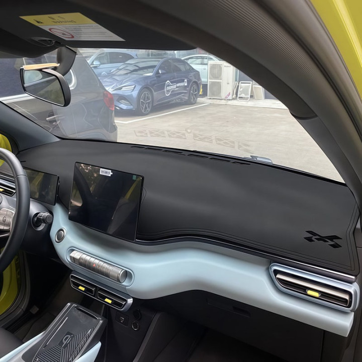 Mata przeciwsłoneczna na deskę rozdzielczą do BYD Dolphin Surf