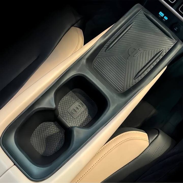 Silikonowa mata konsoli środkowej – BYD Dolphin Surf – zdjęcie 4