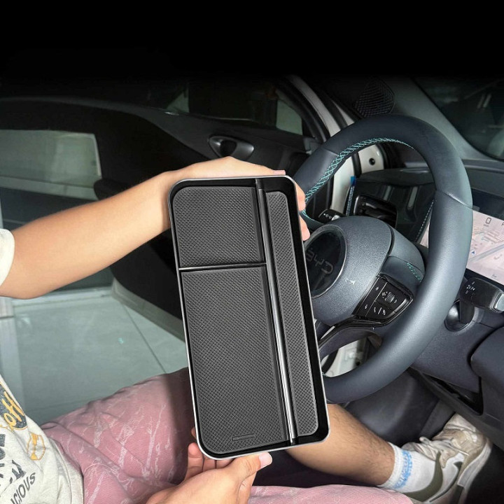 Półka za ekranem na drobiazgi do BYD Seal – zdjęcie 3