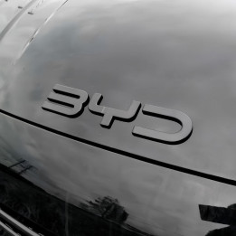 Nakładka na emblemat przedniego zderzaka do BYD