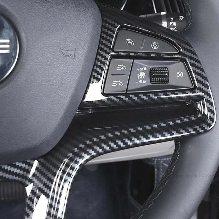 Nakładka dekoracyjna na kierownicę w karbonie do BYD Seal U – zdjęcie 4
