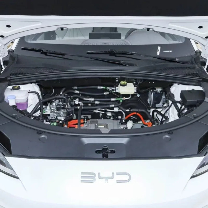 Organizer do przedniego bagażnika – BYD Seal U – zdjęcie 2